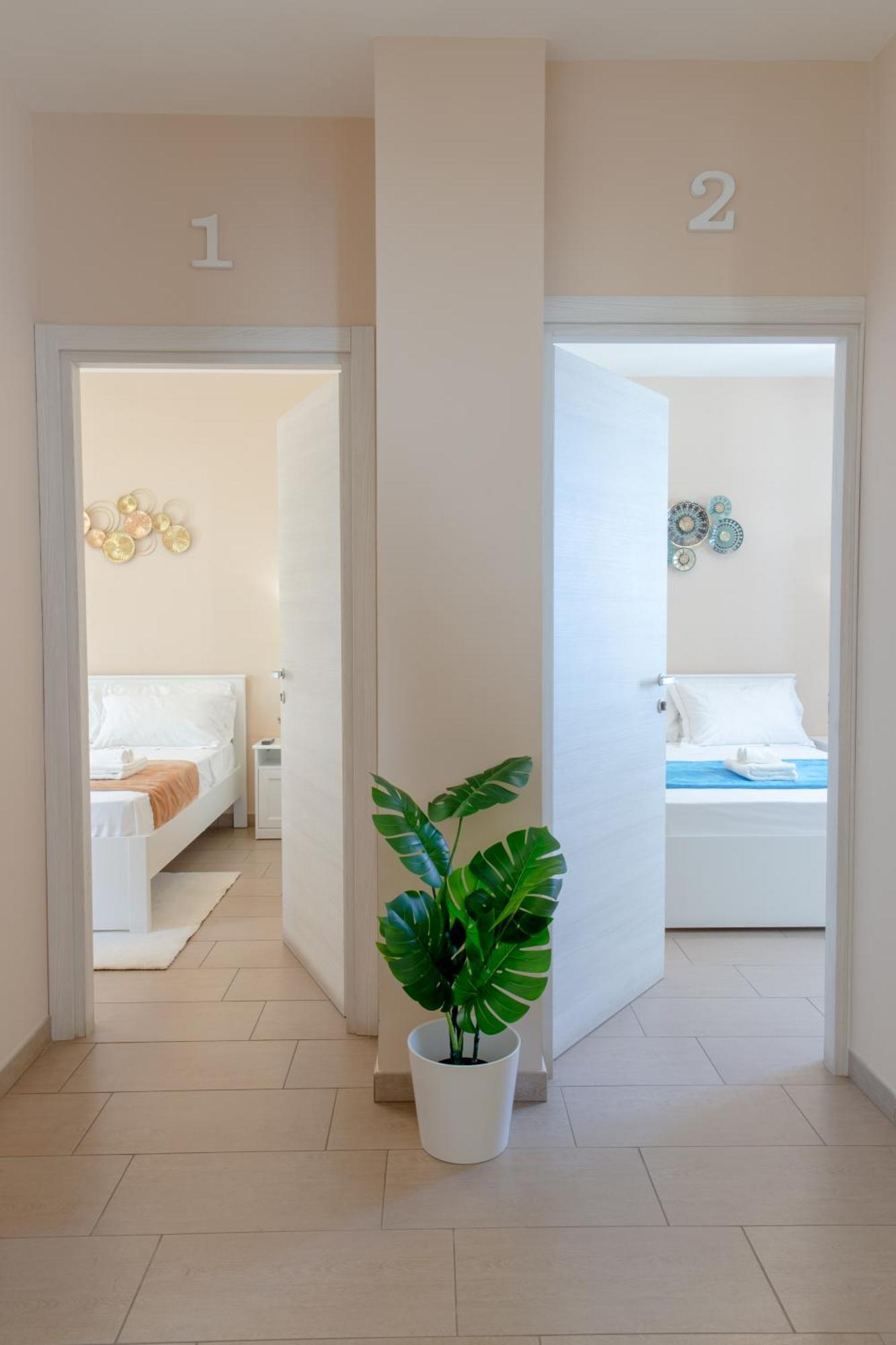 L'Affaccio Rooms - Lungomare Gallipoli Esterno foto