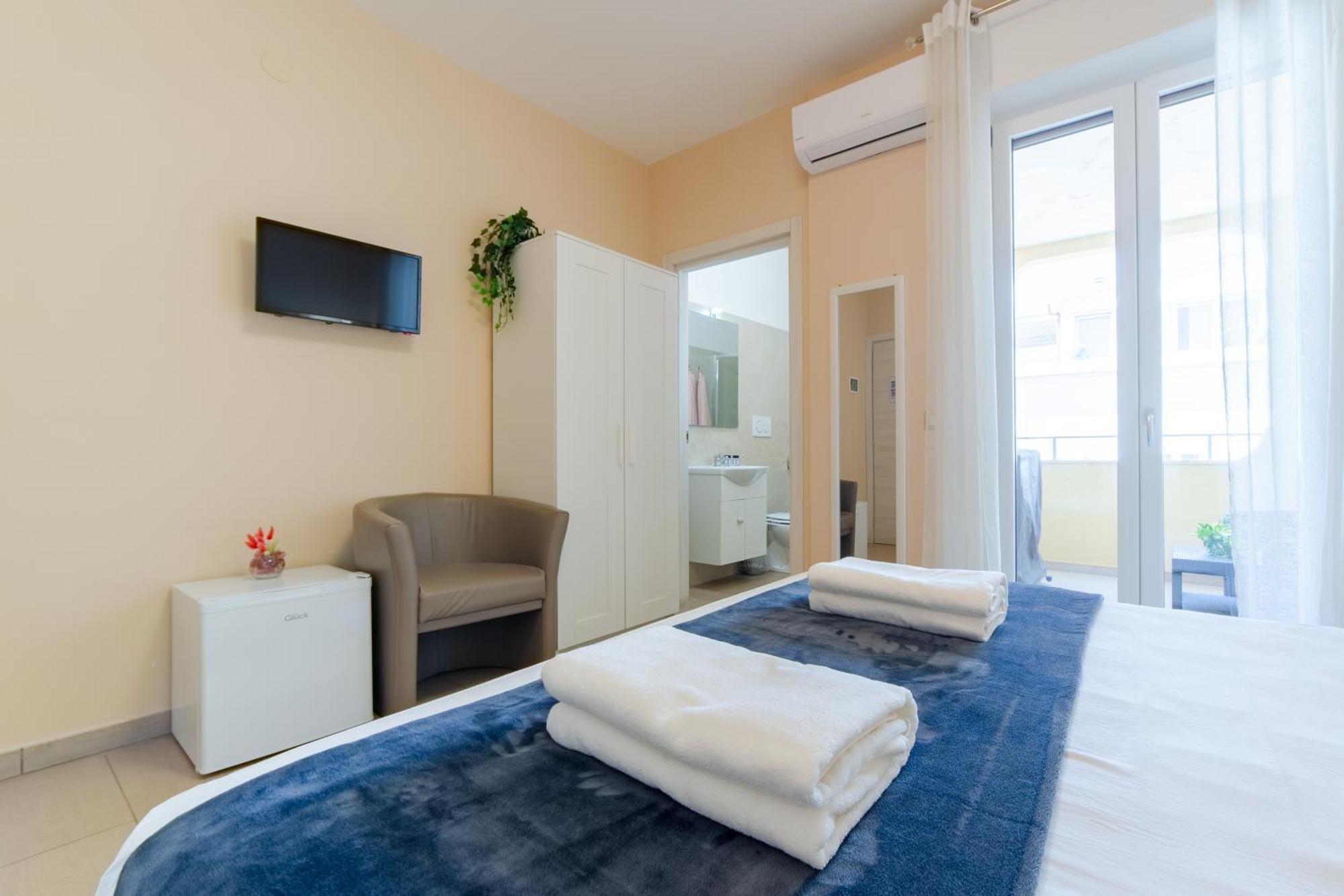 L'Affaccio Rooms - Lungomare Gallipoli Esterno foto